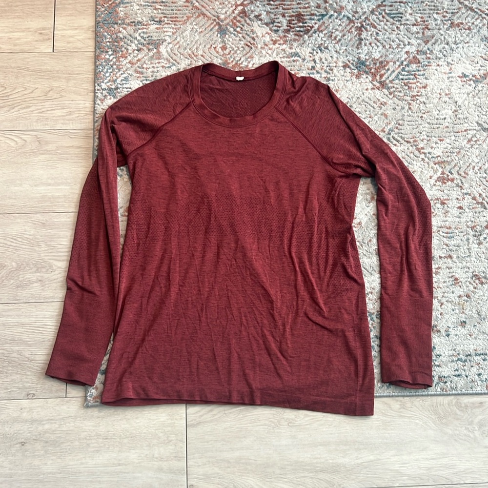 Lululemon Women’s Swiftly Tech Long Sleeve Shirt